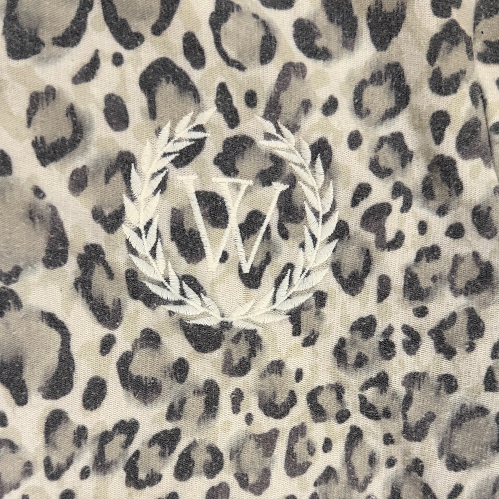 Wildfox top Cream and Gray Leopard Print - Picture 3 of 6